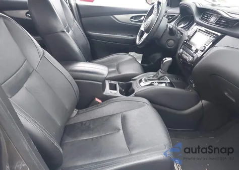 2020 Nissan Rogue Sport Sl Awd Xtronic Cvt z USA, uszkodzony, nr VIN JN1BJ1CW1LW360197